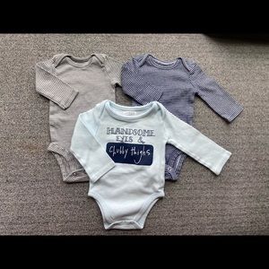 Newborn long sleeve onesie lot